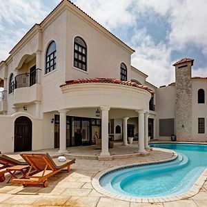 Lagoon Suites Guesthouse Cc
